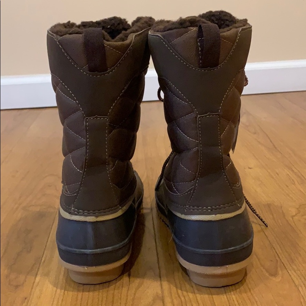 NWT Khombu Annabel Tufted Duck Boots Women’s 9/10 - Picture 3 of 15